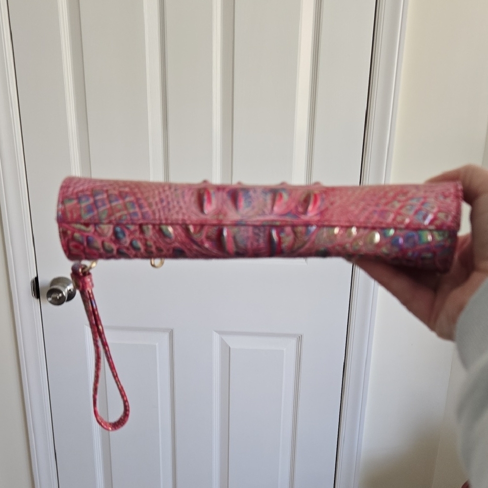 Brahmin Daisy Wristlet in Magenta Wonderland Melbourne Croc-Embossed Leather - Picture 12 of 16